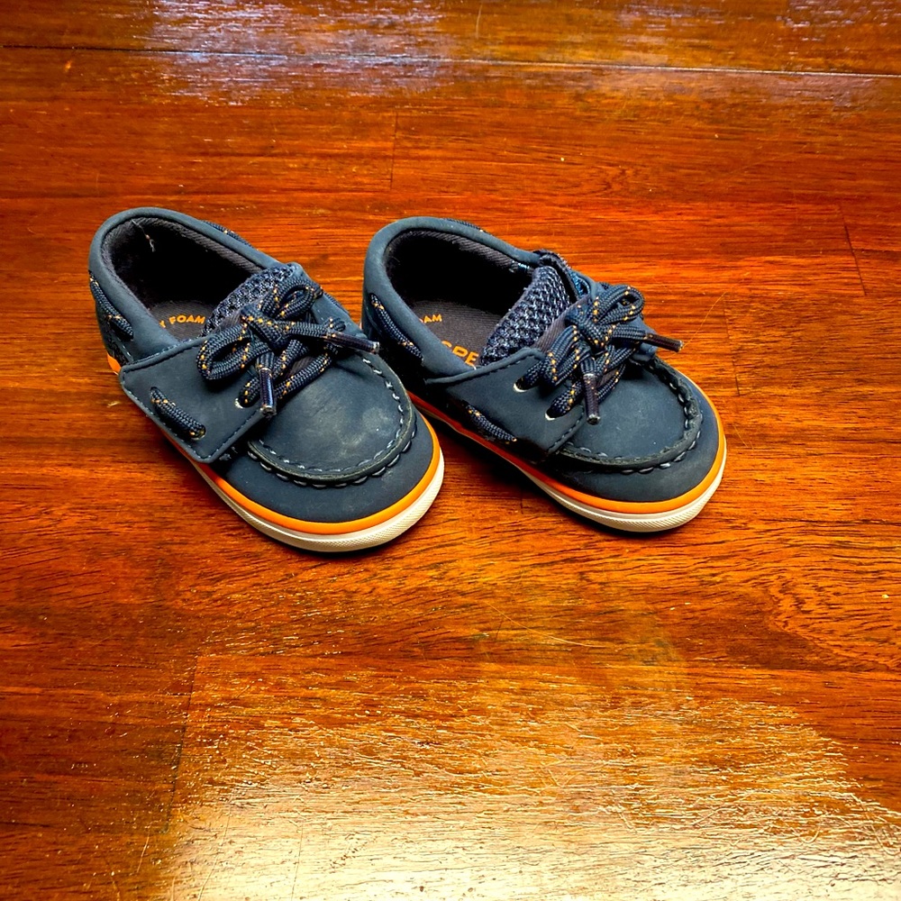 Sperry’s Infants 2 months